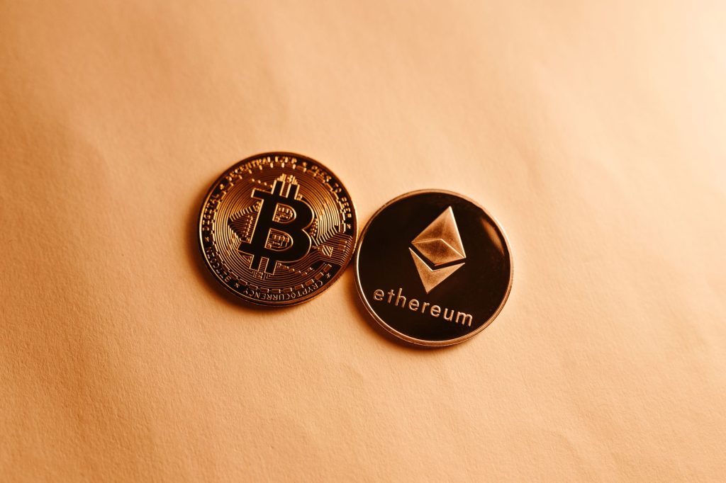 Bitcoin Ethereum ETF outflows